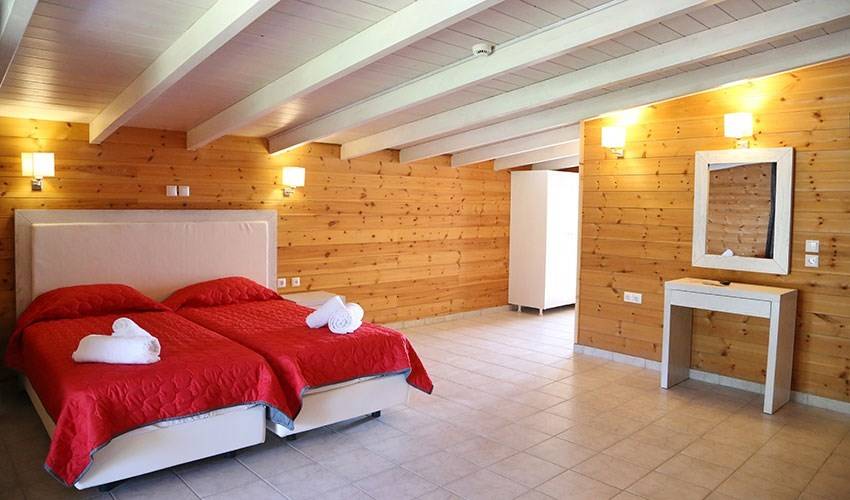 Aparthotel Madouri Beach