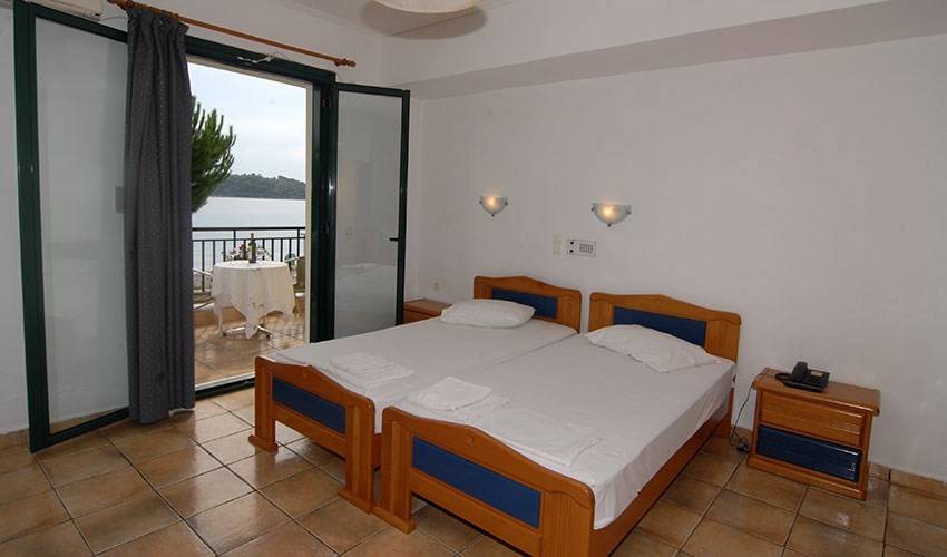 Aparthotel Madouri Beach