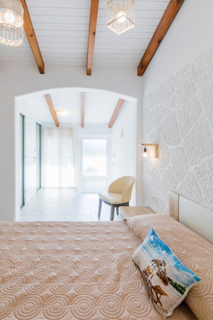 Bivalvia Beach Plus