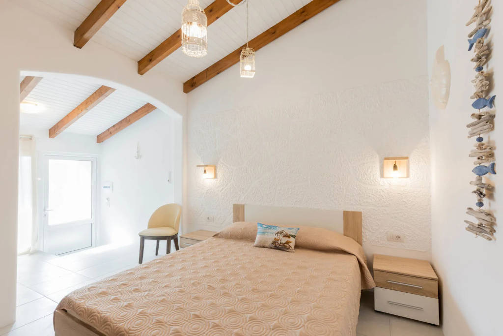 Bivalvia Beach Plus