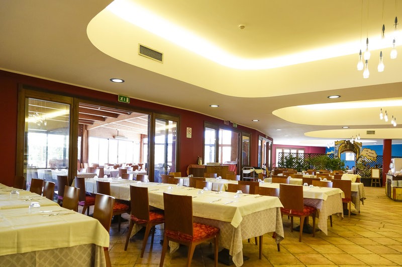 Voi Arenella Resort