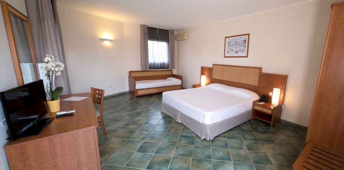 Voi Arenella Resort