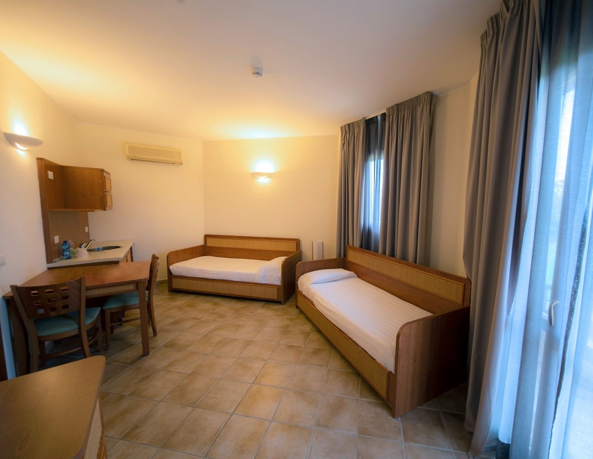 Voi Arenella Resort