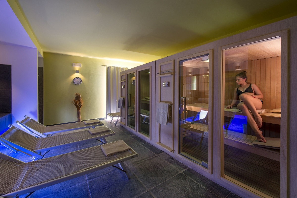 Voi Arenella Resort