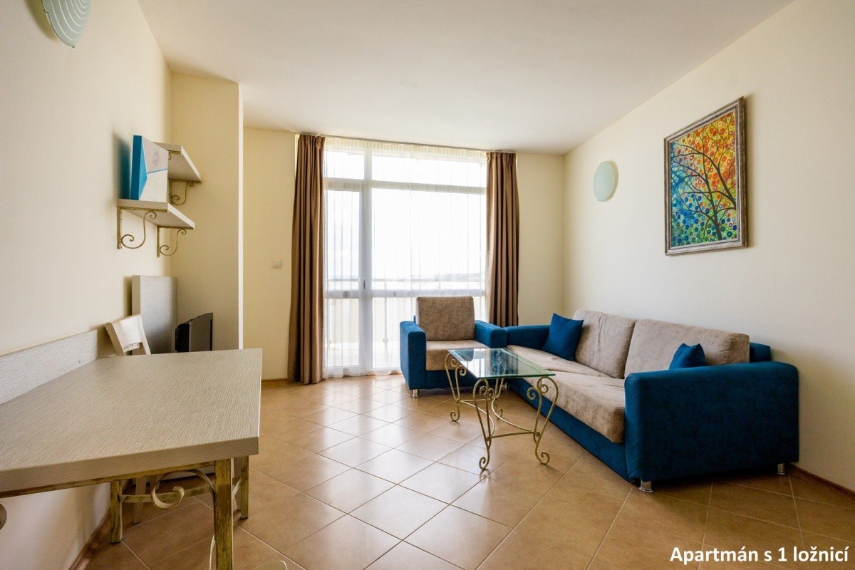 Royal Bay Apartments (Ikantalak)