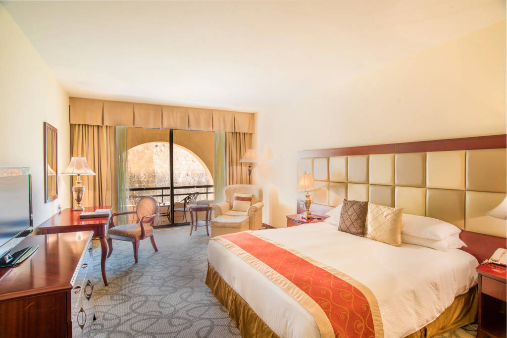 Grand Excelsior
