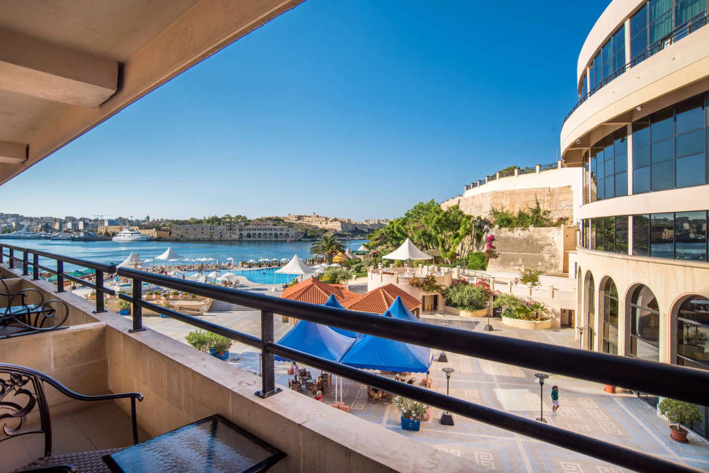Grand Excelsior