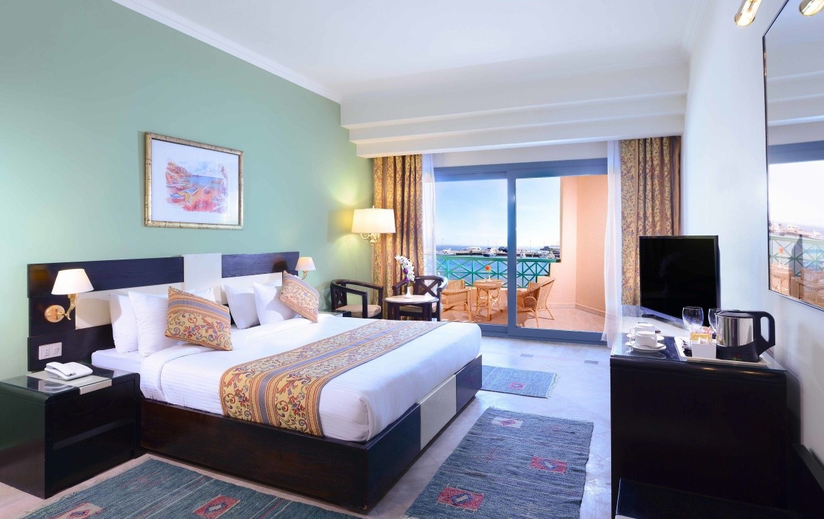 Moreno Horizon Spa & Resort (Ex. Marina Beach Resort)