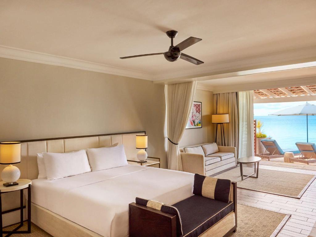 Fairmont Royal Pavilon