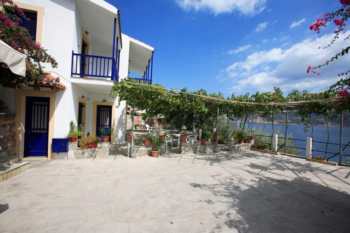 Penzion Kavouris (Glifoneri)