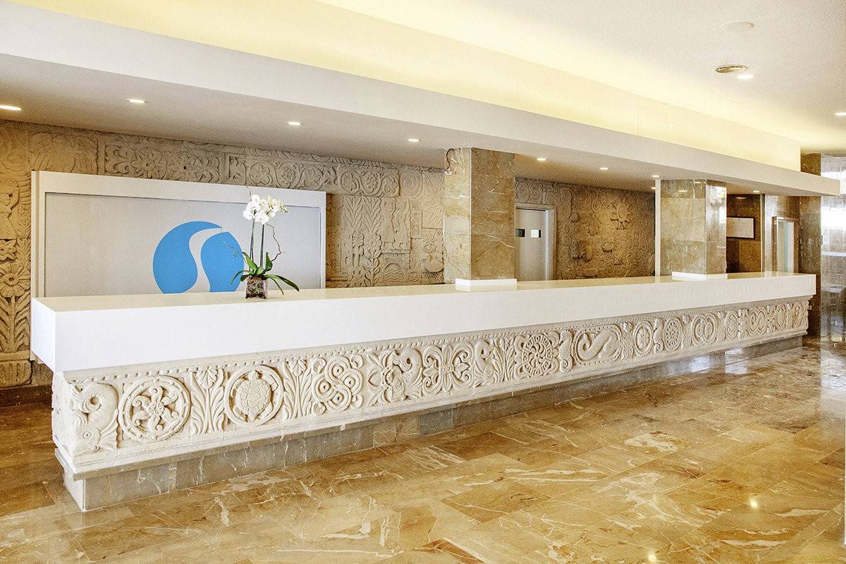 Globales Cala Viñas Apartmány