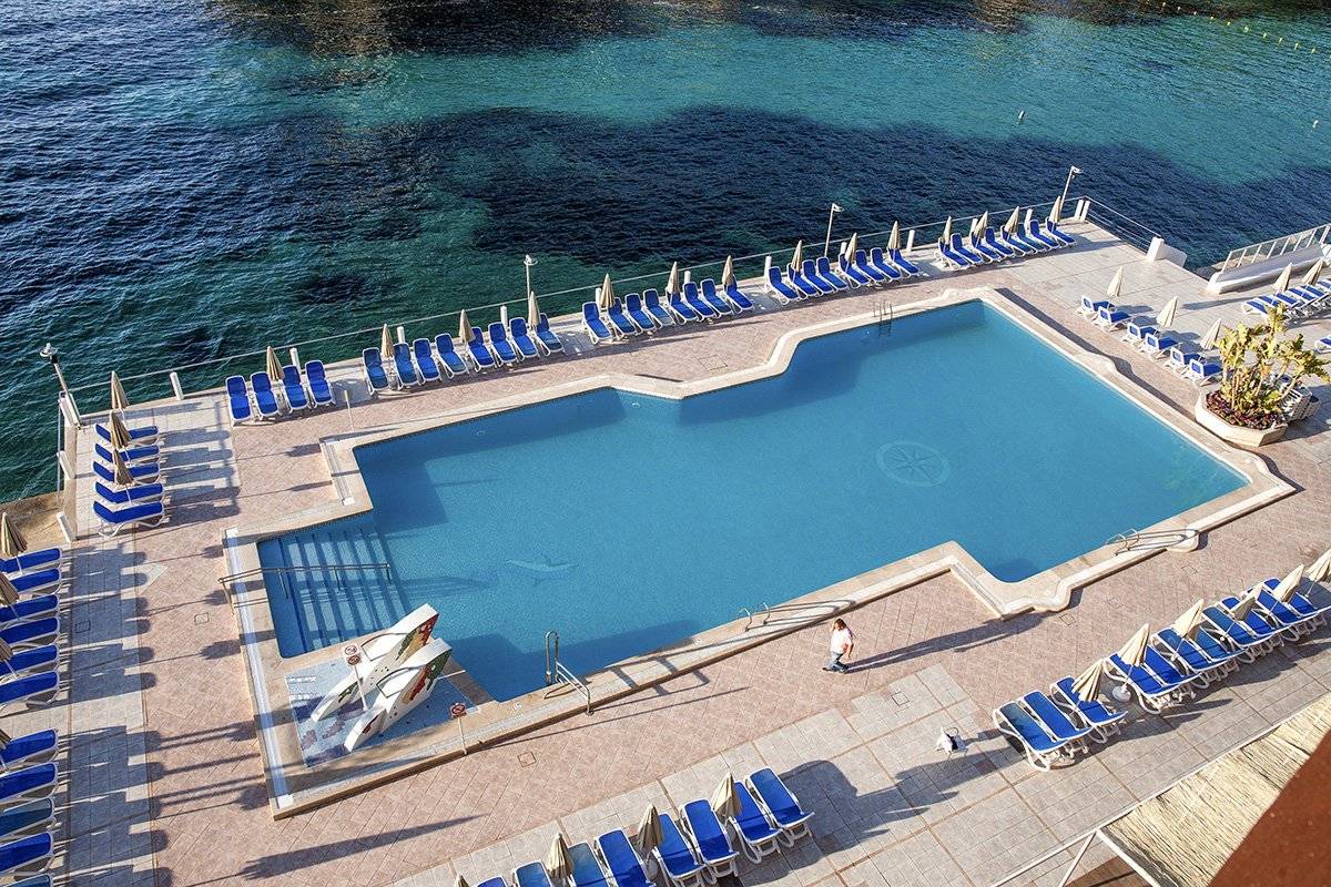 Globales Cala Viñas Apartmány