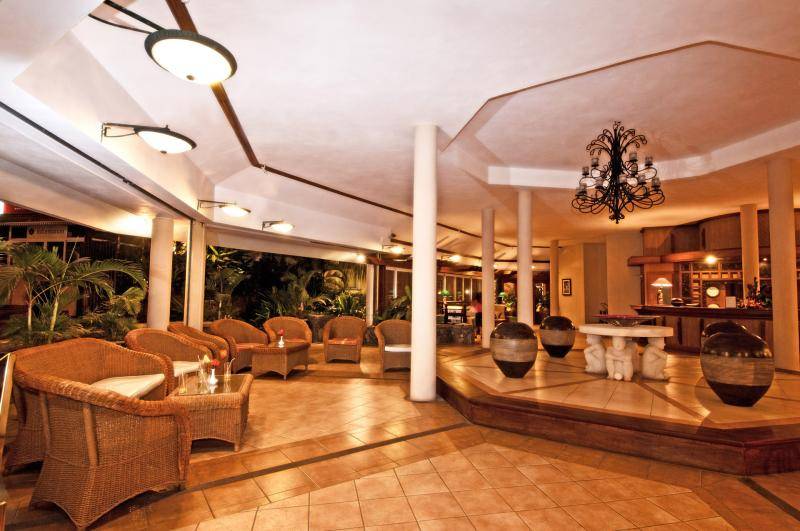 Aanari Hotel & Spa