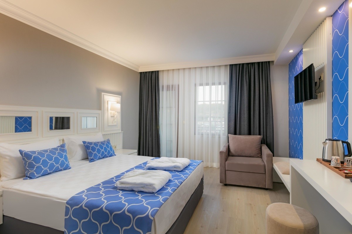 Selectum Colours Side (Ex. Euphoria Barbaross Beach Resort)