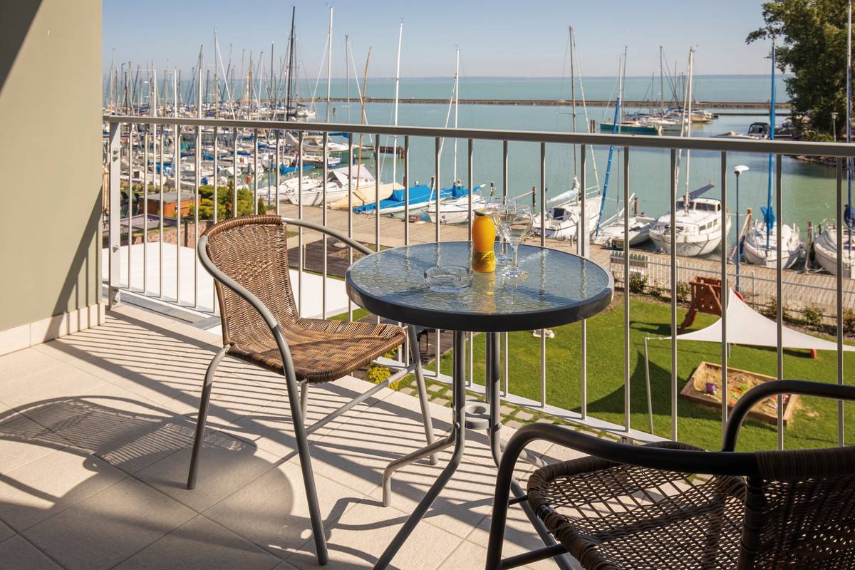 Yacht Wellness & Business