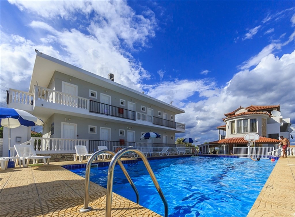 Studia Athina (Argassi)