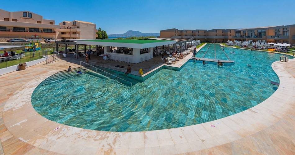 Kiani Beach Resort