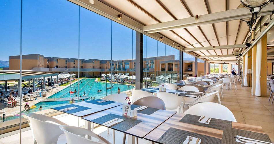 Kiani Beach Resort