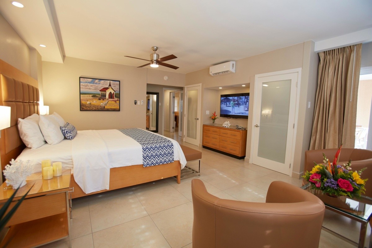 Divi Dutch Village Resort