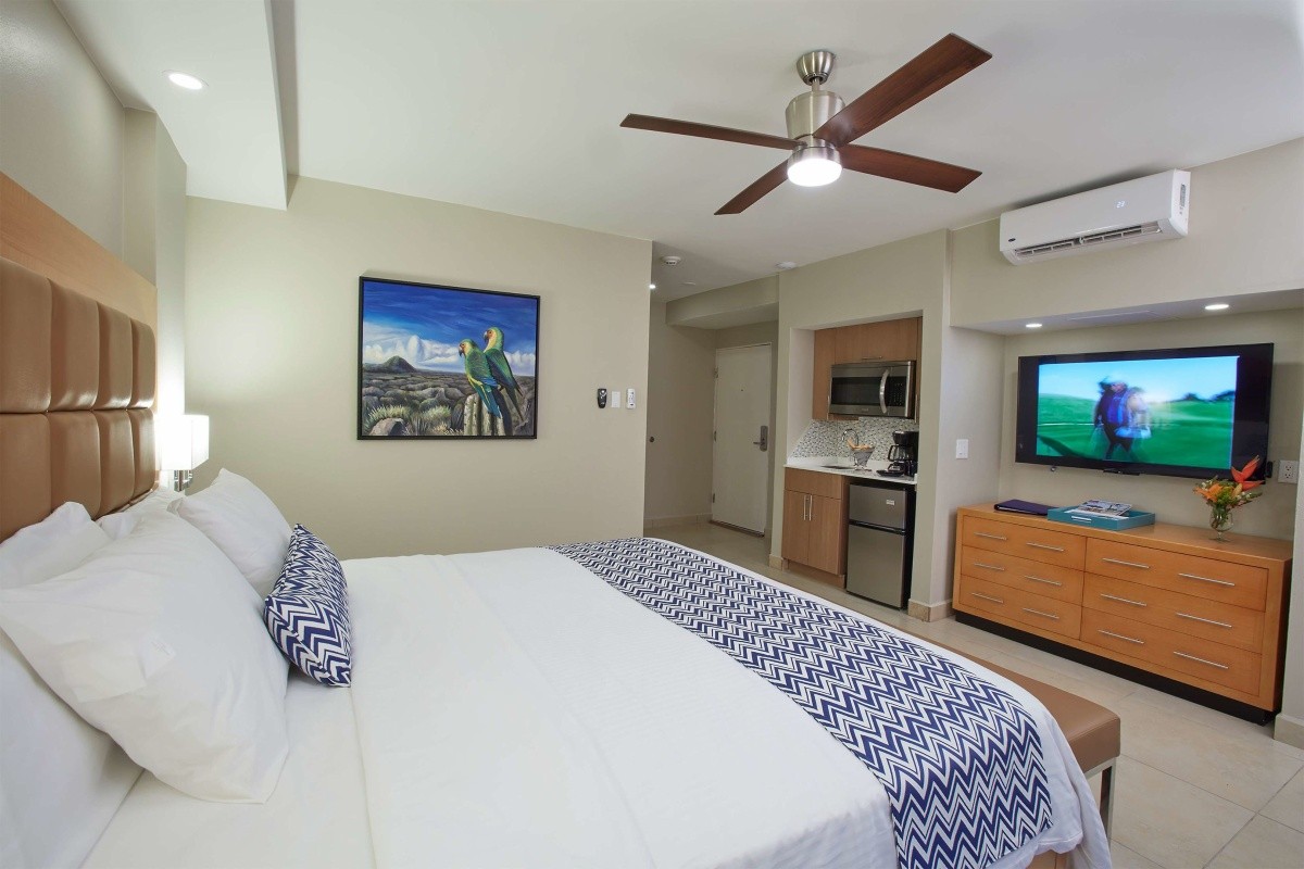 Divi Dutch Village Resort