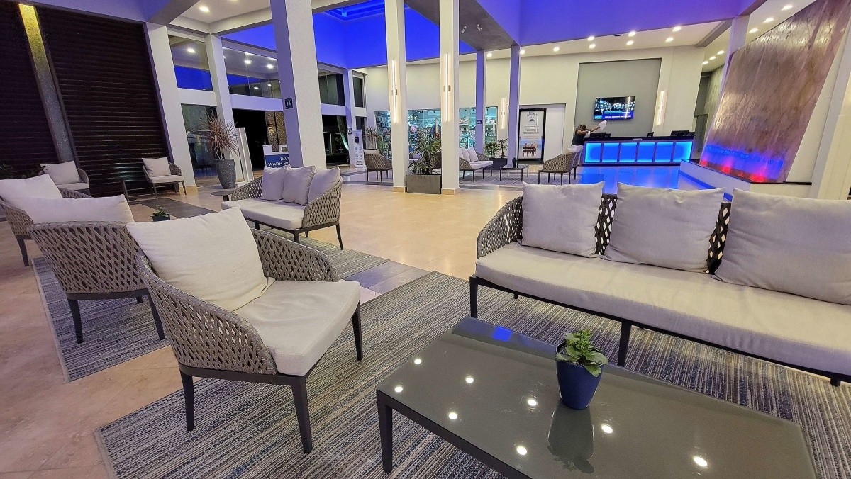Divi Aruba Phoenix Resort