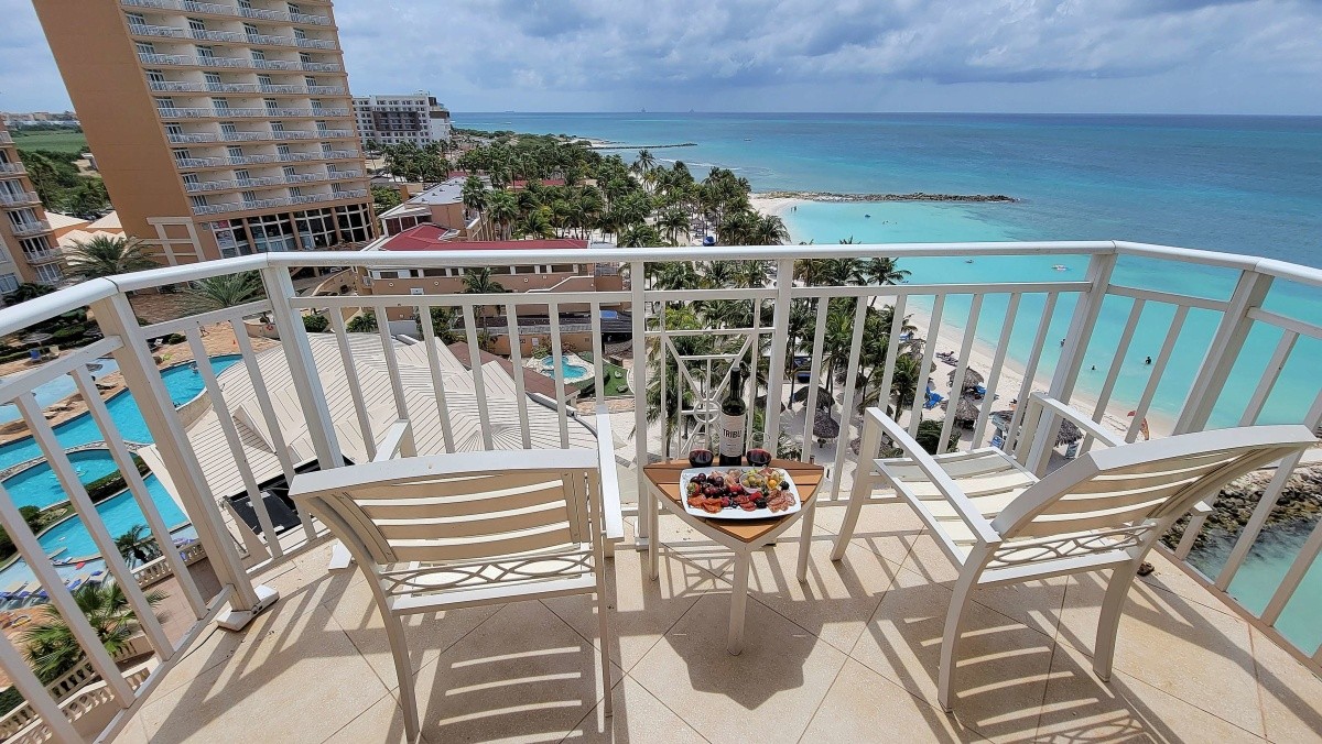 Divi Aruba Phoenix Resort