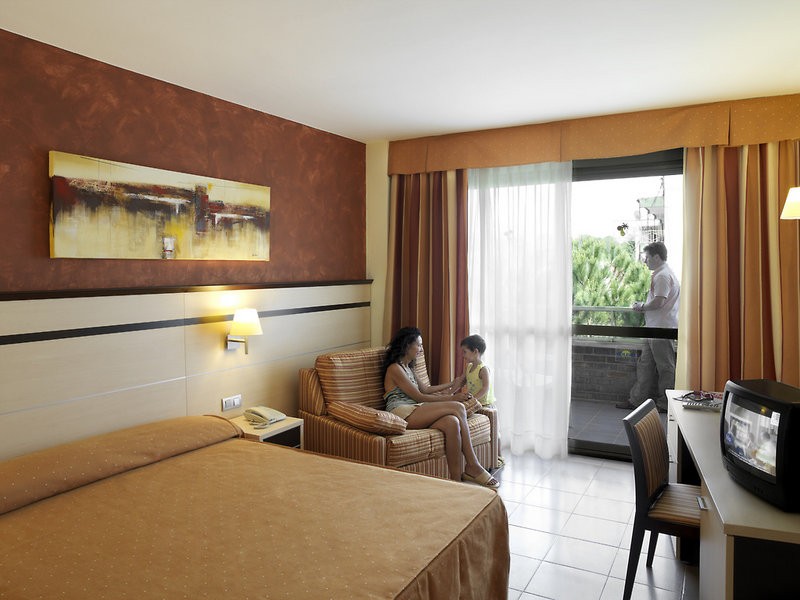 Golden Port Salou & Spa