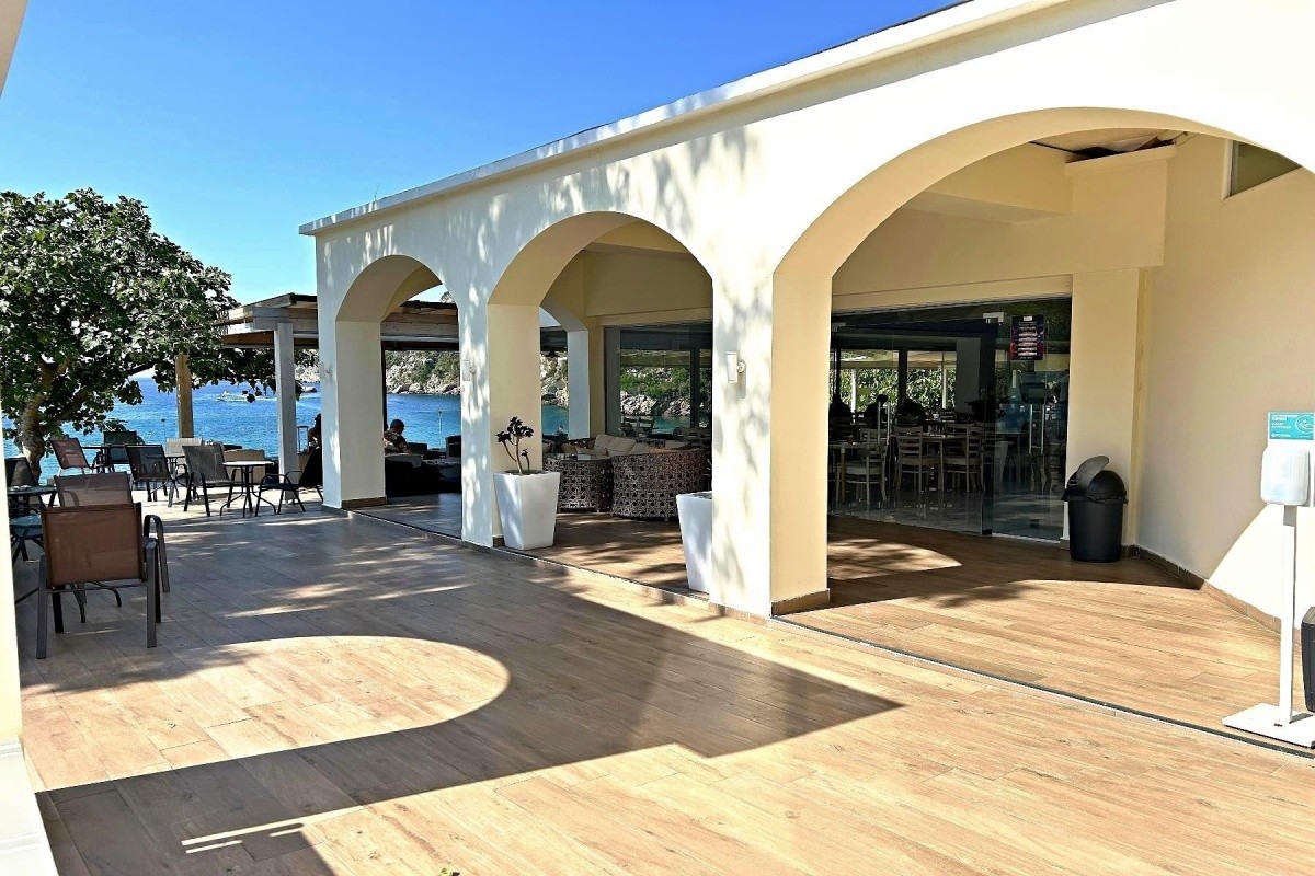 Blue Princess Beach (Ex. Elly Beach)