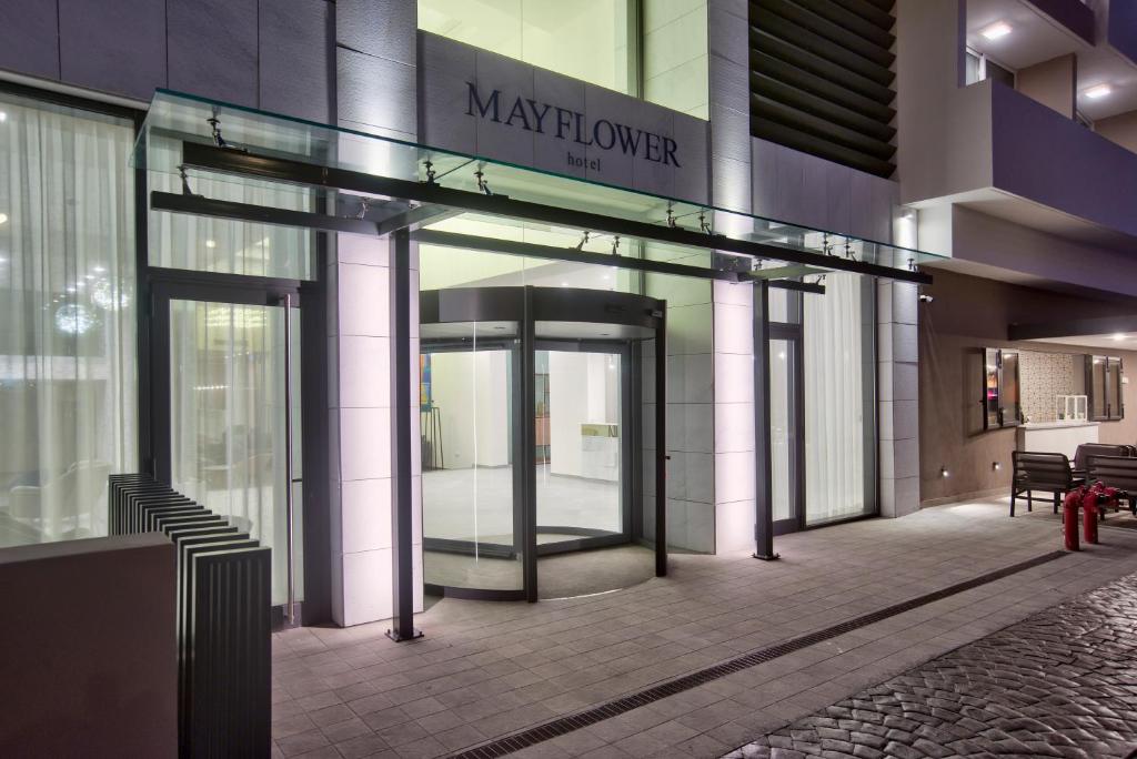 Mayflower (St. Paul's Bay)