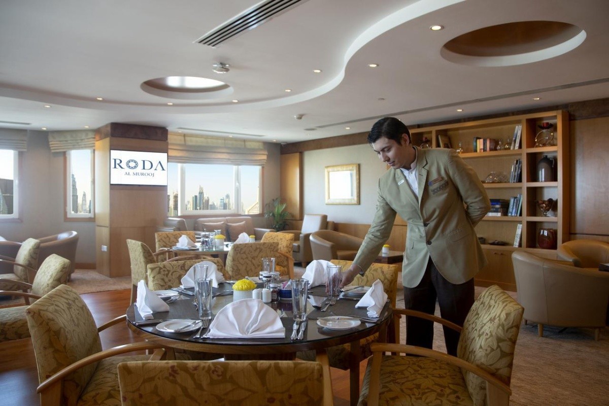 Swissôtel Al Murooj Dubai