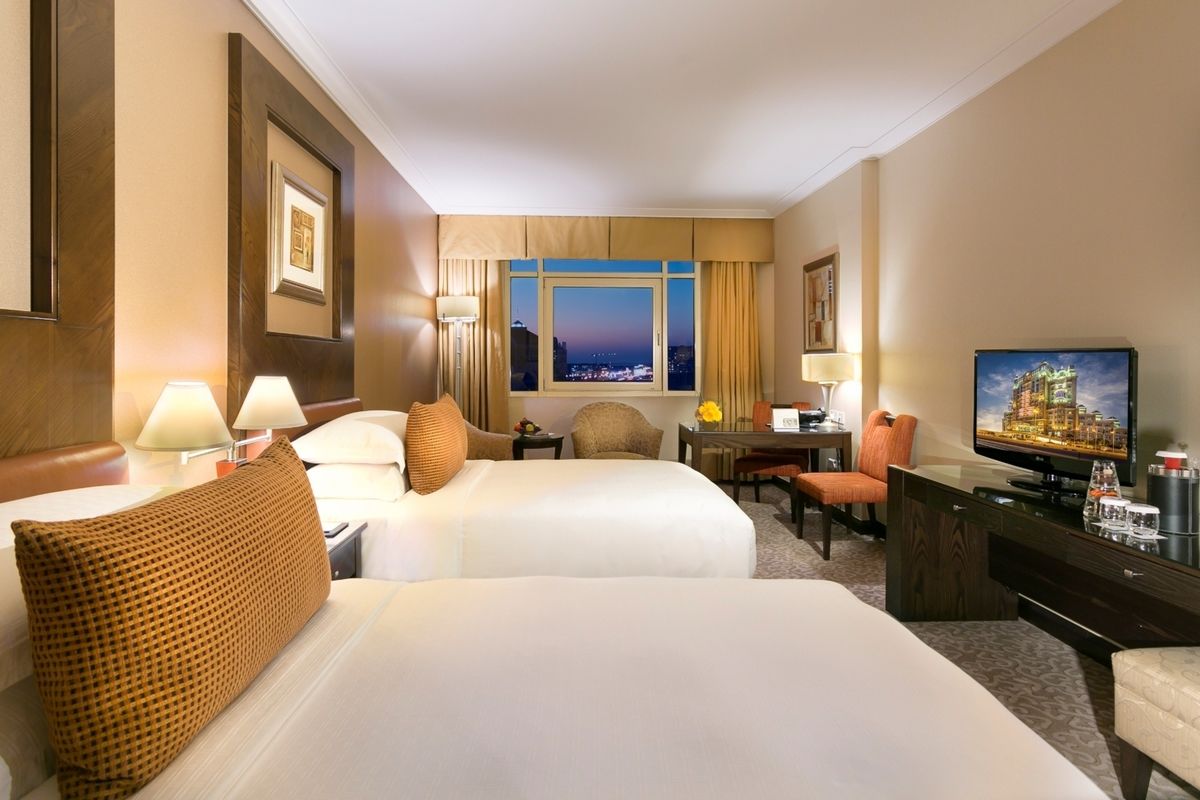 Swissôtel Al Murooj Dubai
