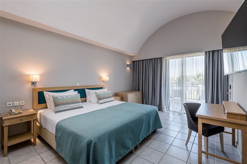 Atlantica Beach Resort