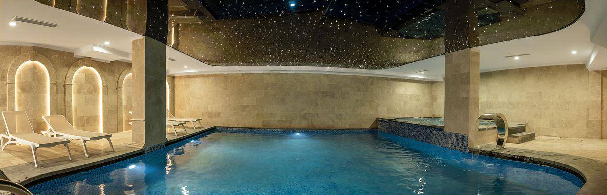 Blue Marlin Deluxe Spa & Resort