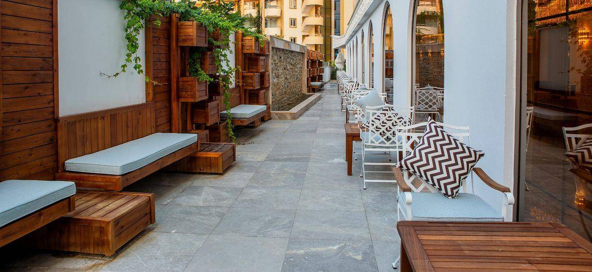 Blue Marlin Deluxe Spa & Resort
