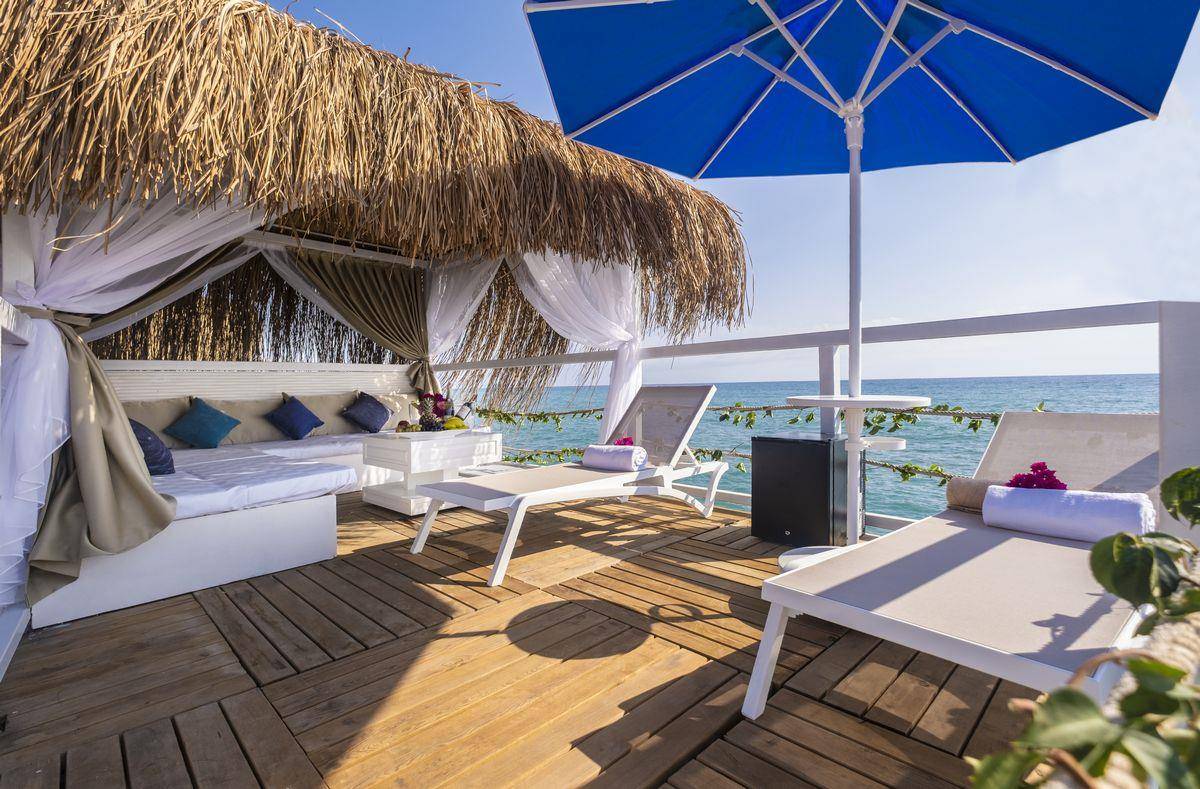 Blue Marlin Deluxe Spa & Resort
