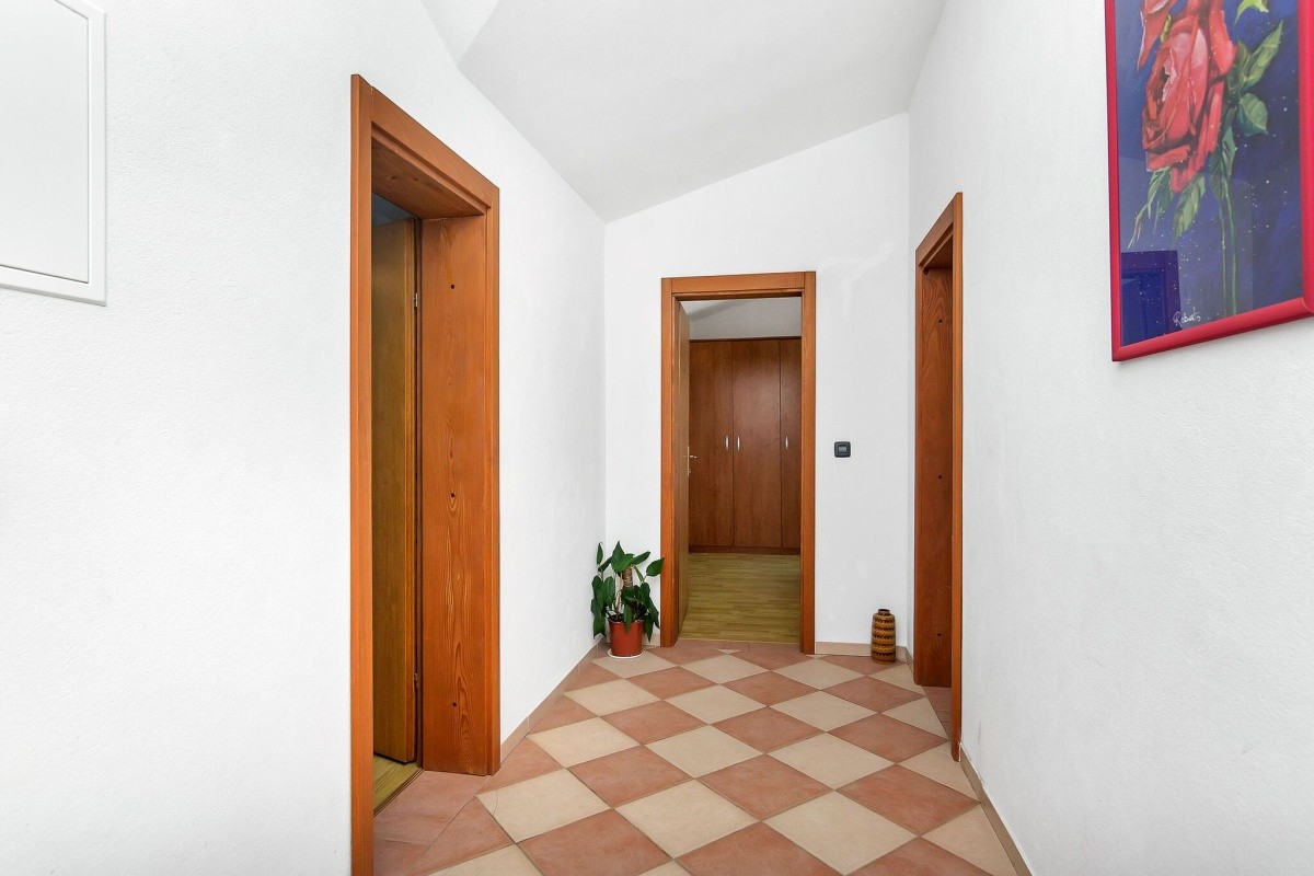 Apartmány Avanturin 3	 (Zastražišće)