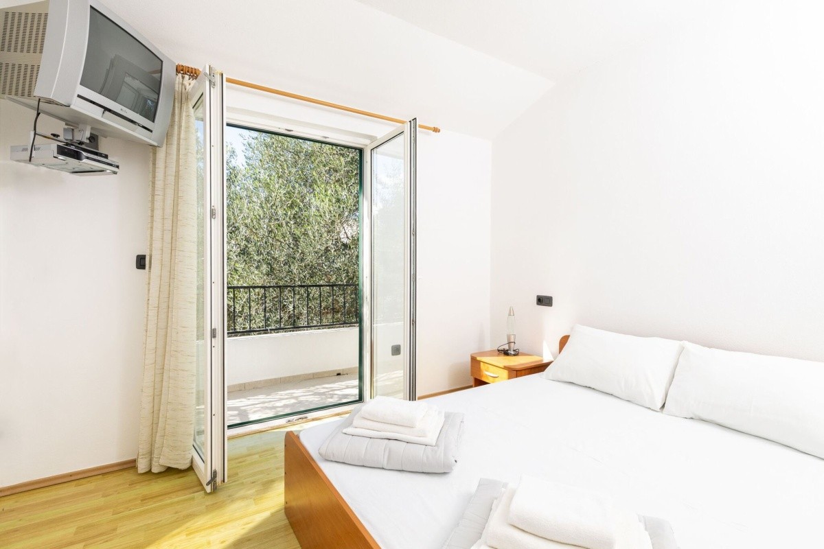 Apartmány Avanturin 3	 (Zastražišće)