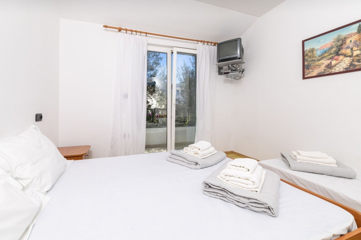 Apartmány Avanturin 3	 (Zastražišće)