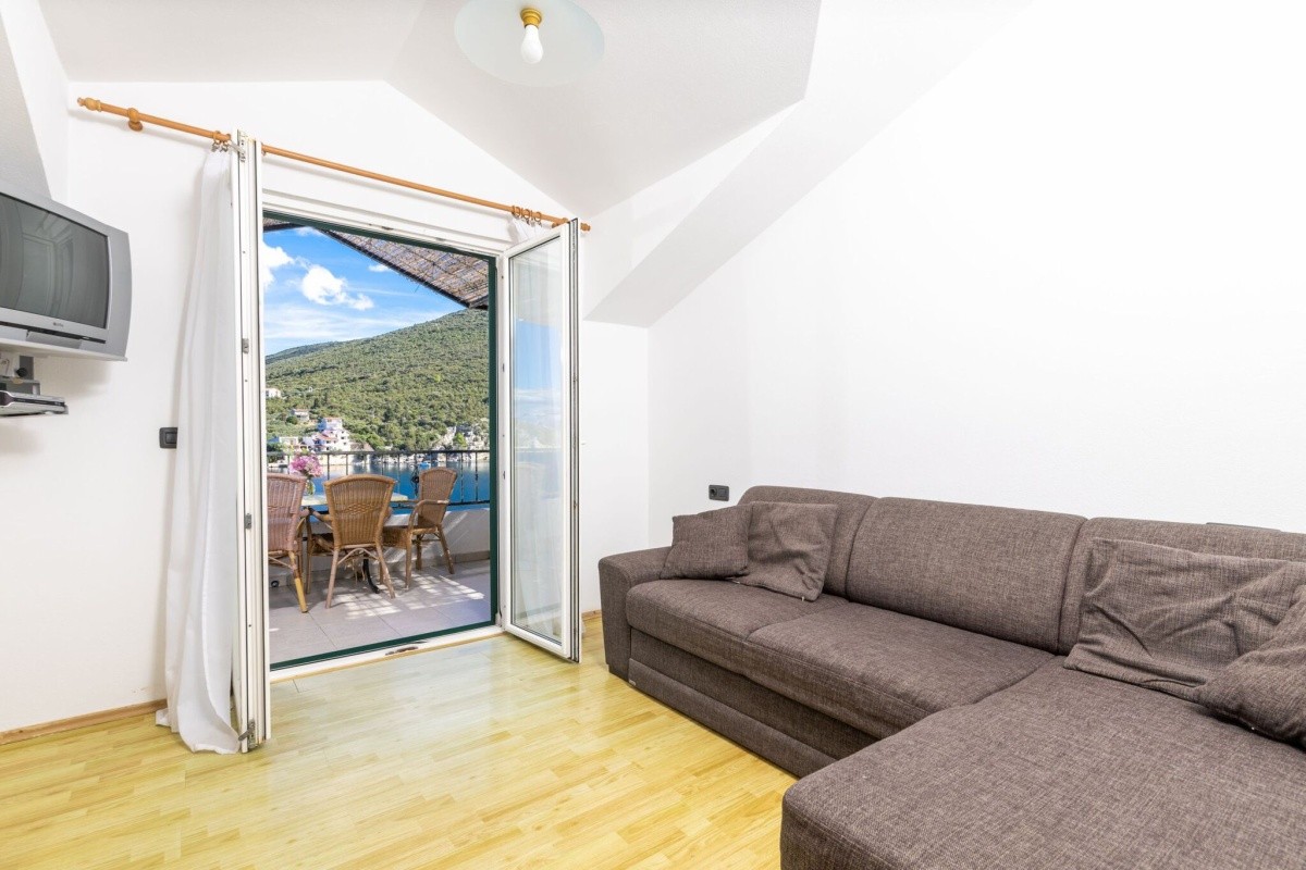 Apartmány Avanturin 3	 (Zastražišće)