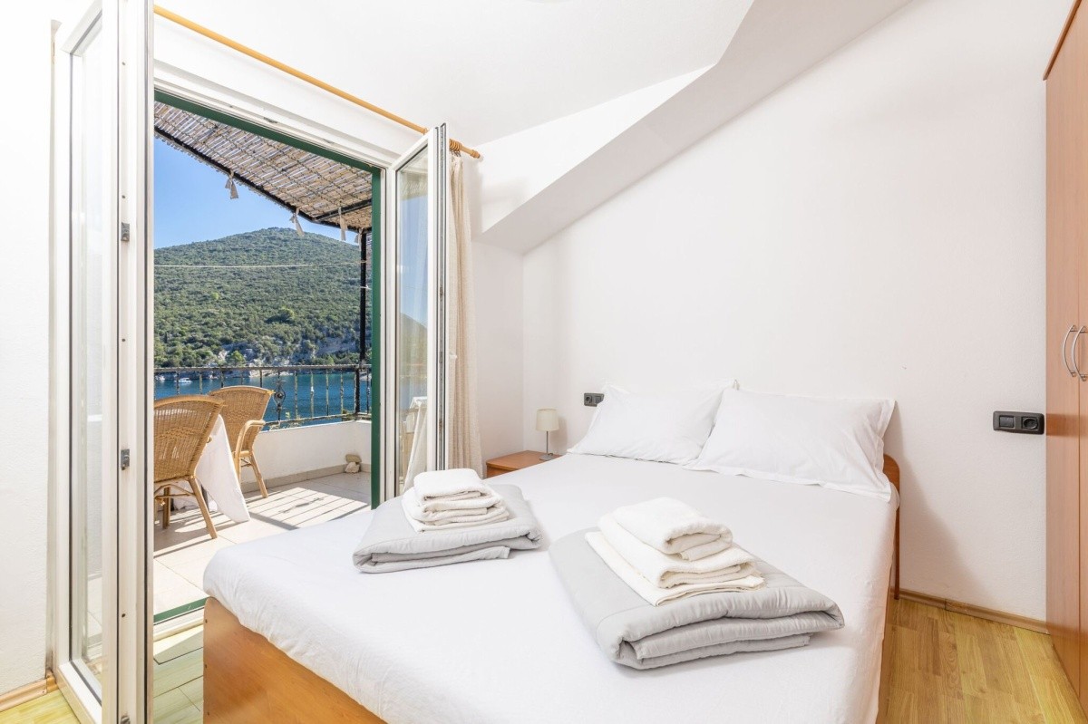 Apartmány Avanturin 3	 (Zastražišće)