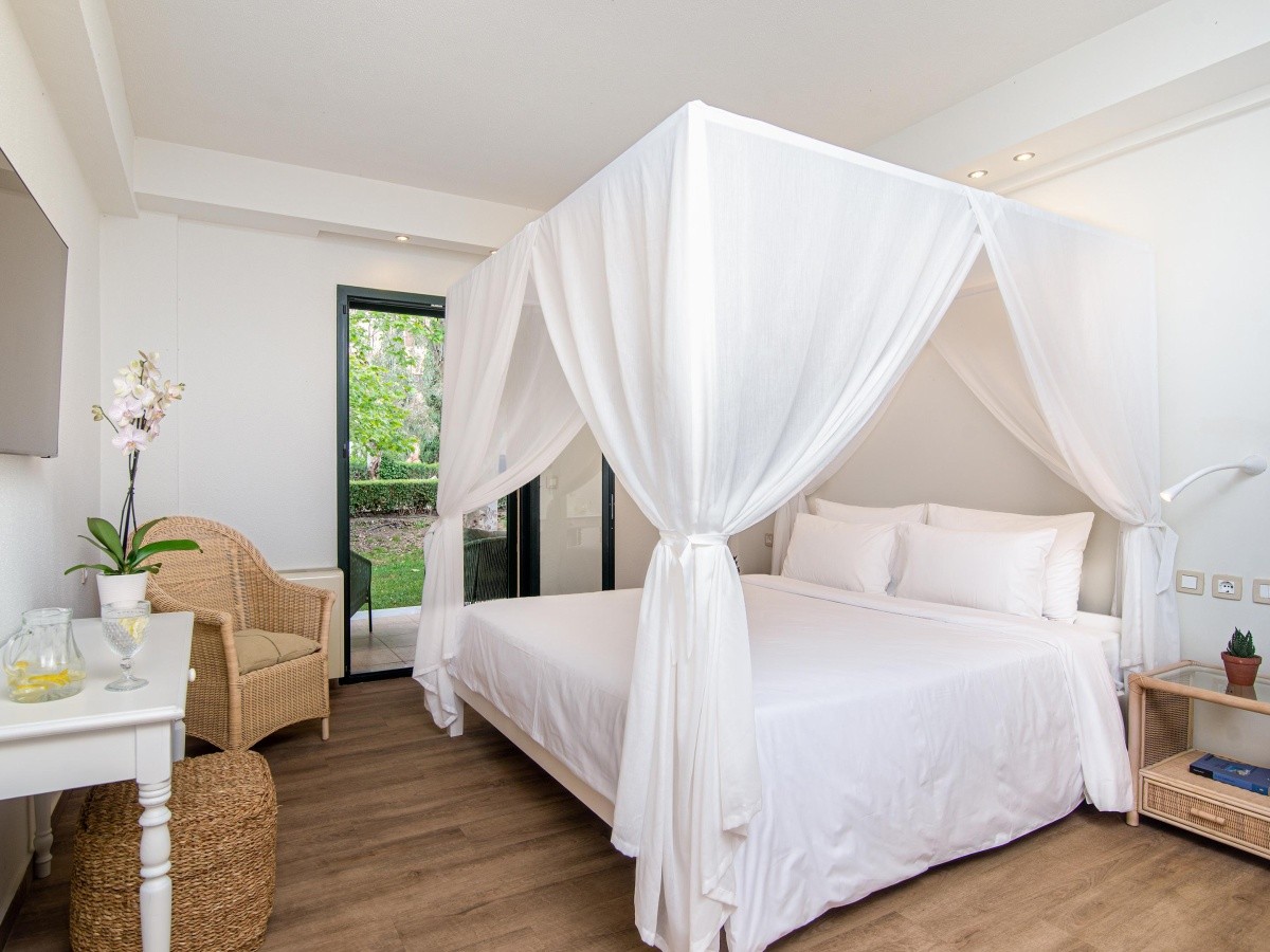 Grecotel Lux Me Costa Botanica (Ex. Gelina Village)
