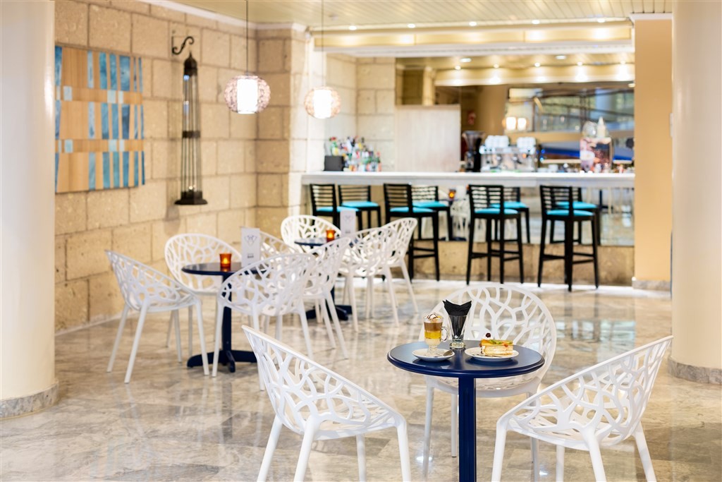 Alua Tenerife