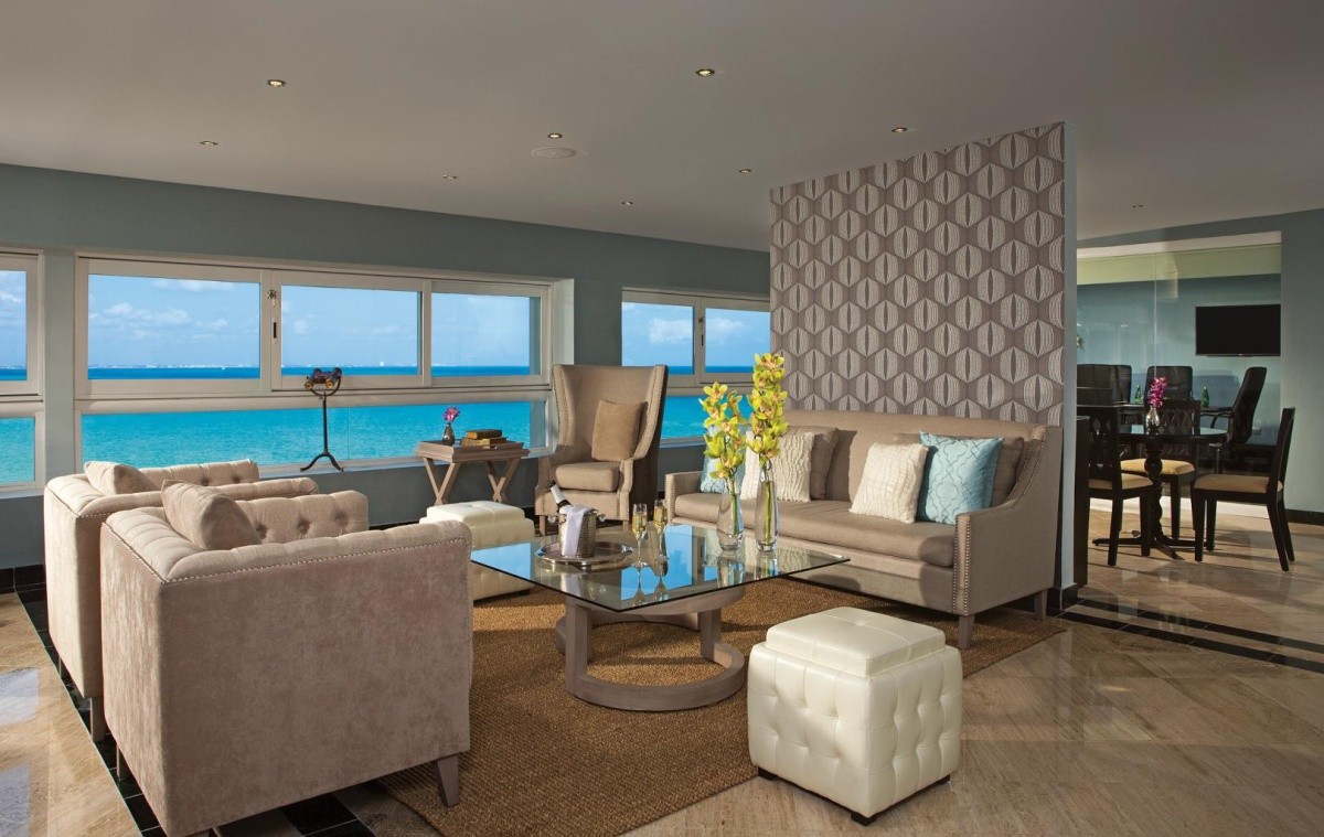 Dreams Sands Cancun Resort & Spa