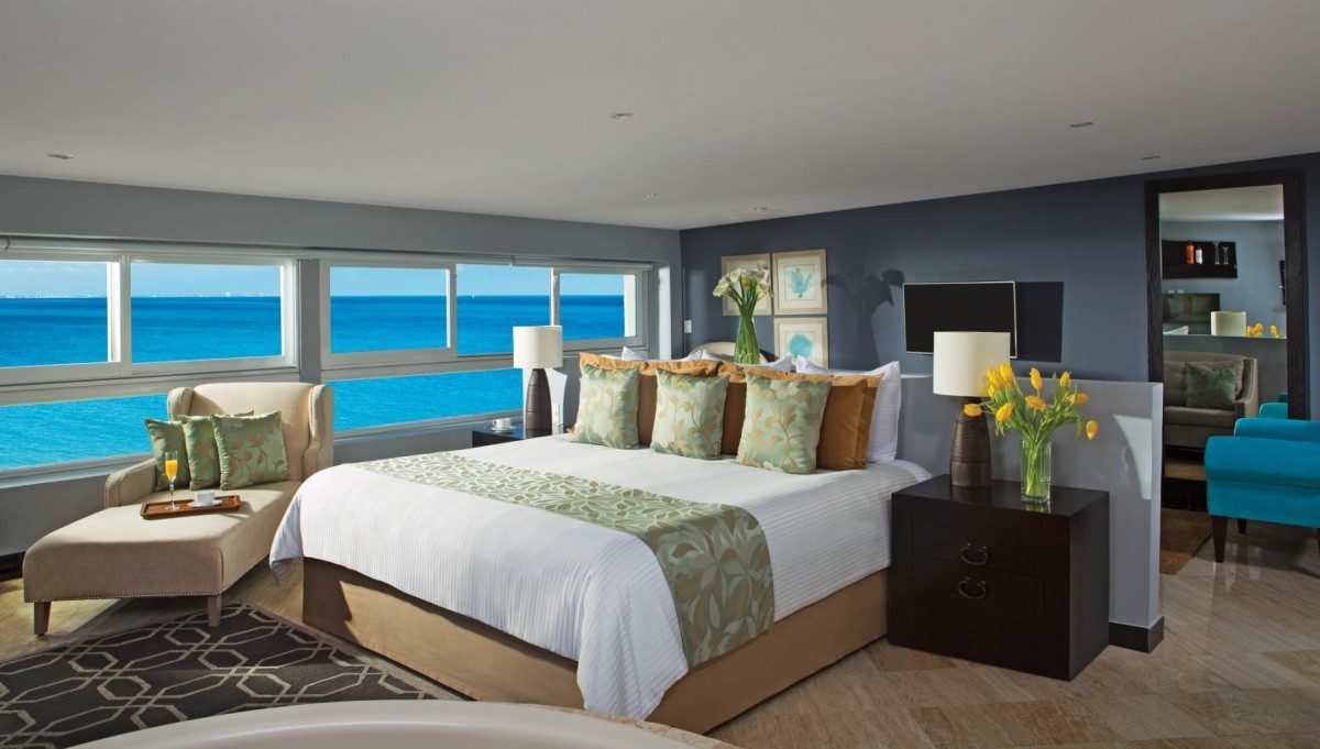 Dreams Sands Cancun Resort & Spa