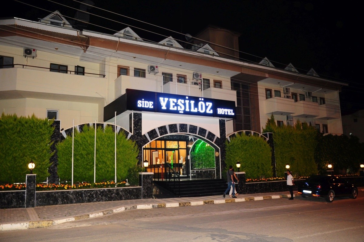 Side Yesiloz