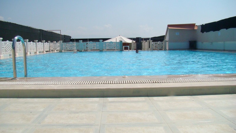 Side Yesiloz