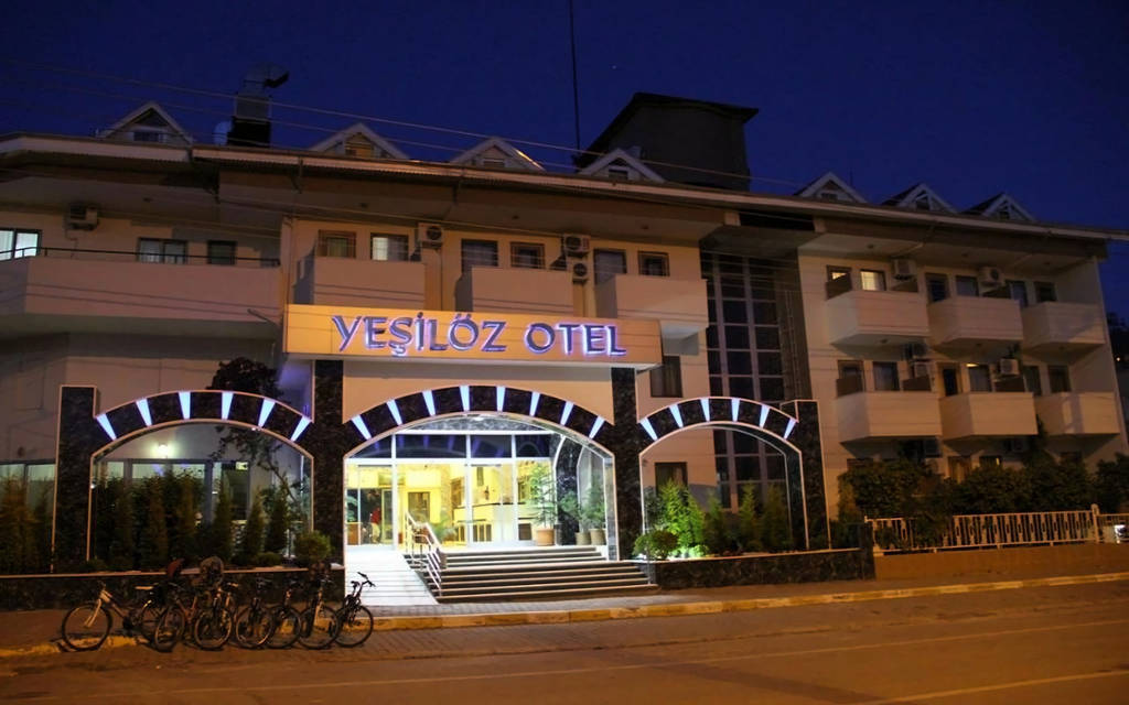 Side Yesiloz