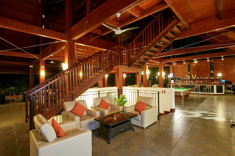 The Paradise Resort & Spa (Deambulla)