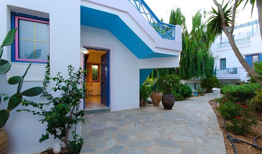 Cybele Apartments