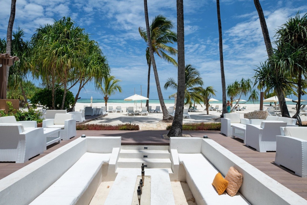 Lux* Marijani Beach Resort & Spa